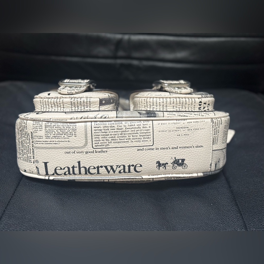 NWT Coach Ashton Shoulder Bag With Newspaper Print CDC12 - Picture 11 of 15